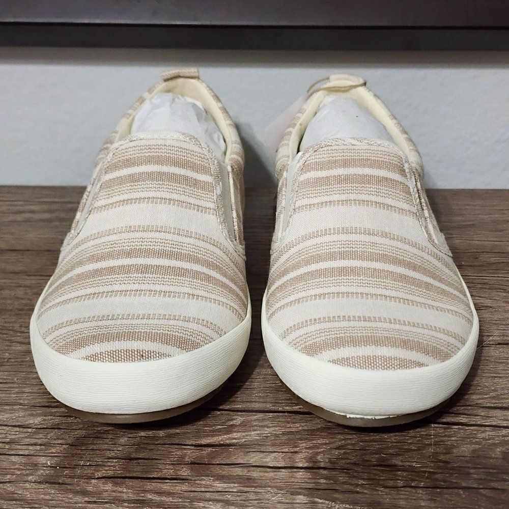 Taos Dandy Women's Casual Shoes Size 6 Beige - Picture 2 of 8
